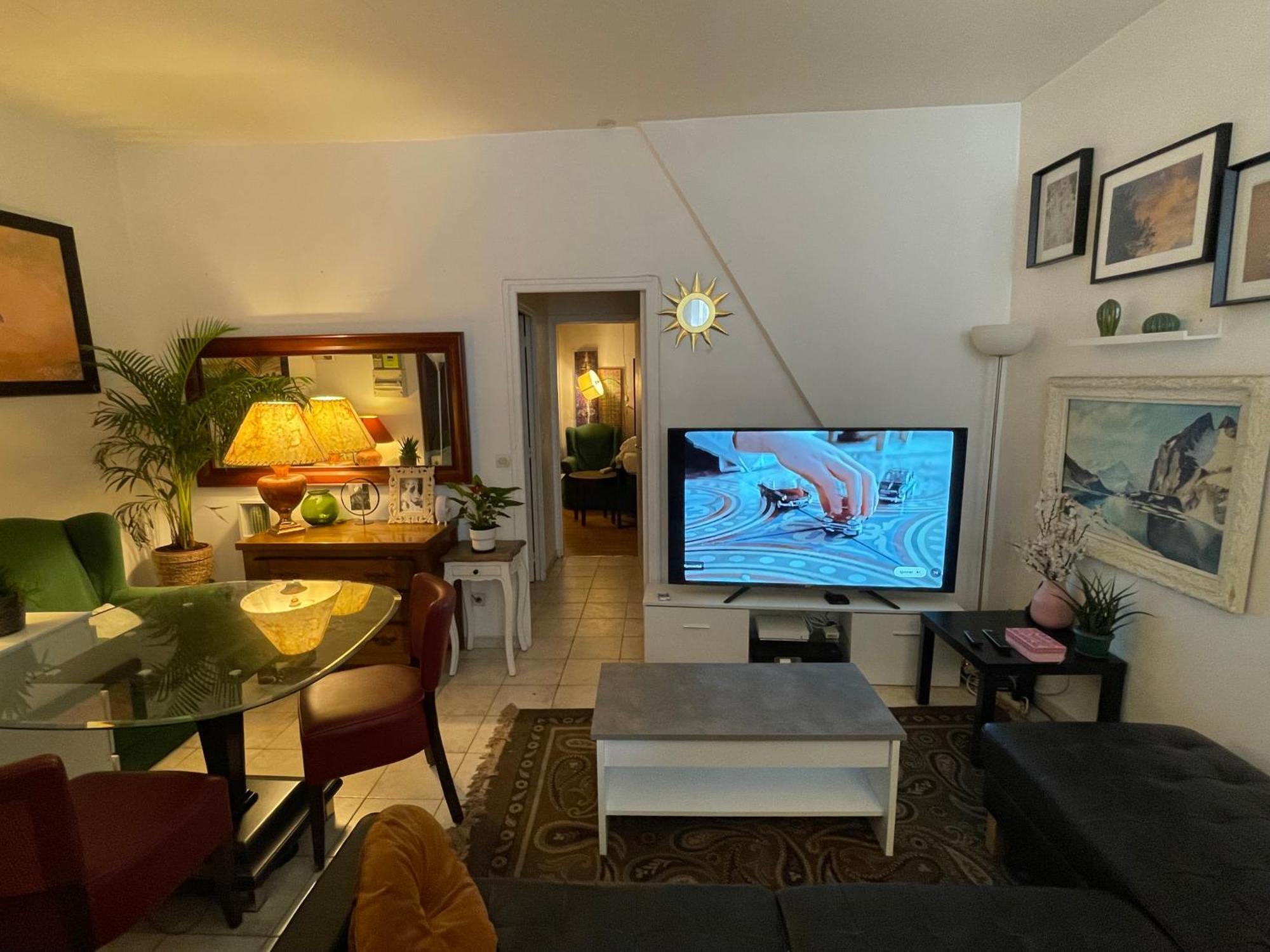 Apartment Appartement Paris *